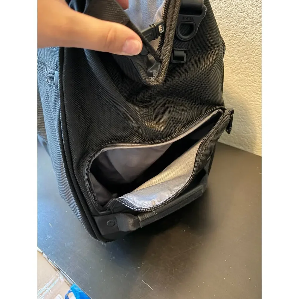 Tumi Alpha Framed Soft Duffel Bag Weekend Travel Commute (flawed- Missing Strap)